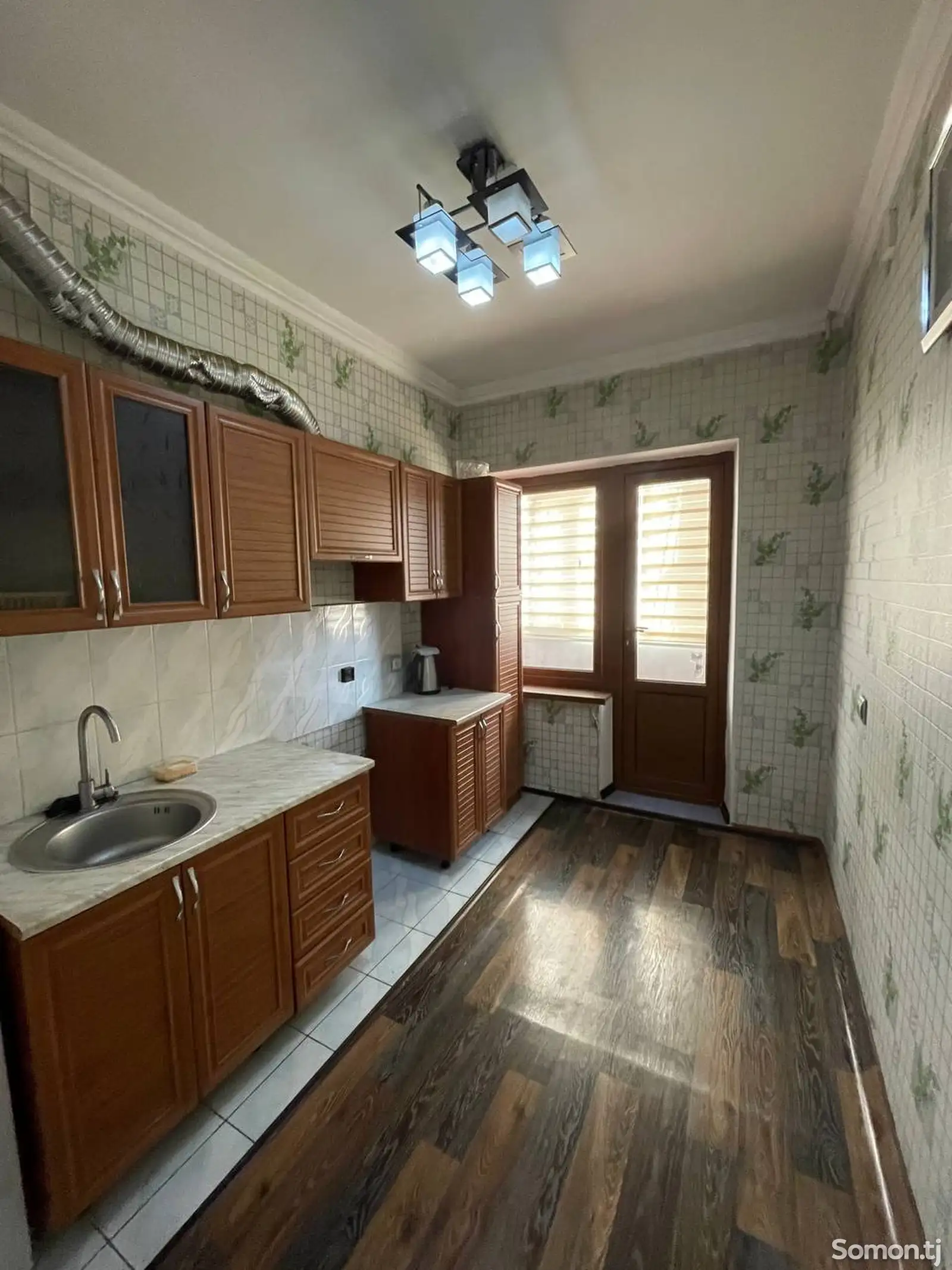 4-комн. квартира, 1 этаж, 100 м², Фирдавси-1