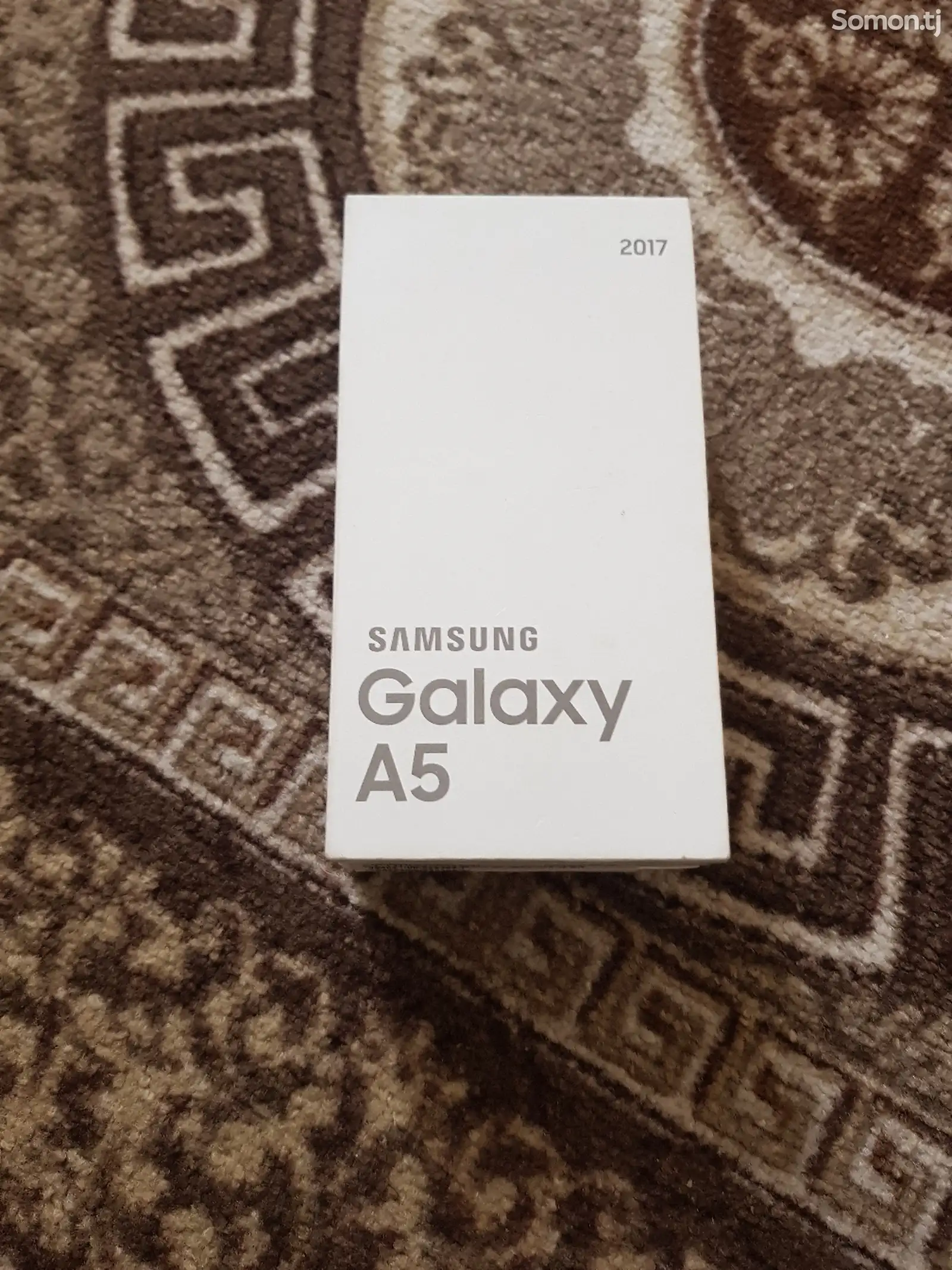 Samsung Galaxy A5 2017-1