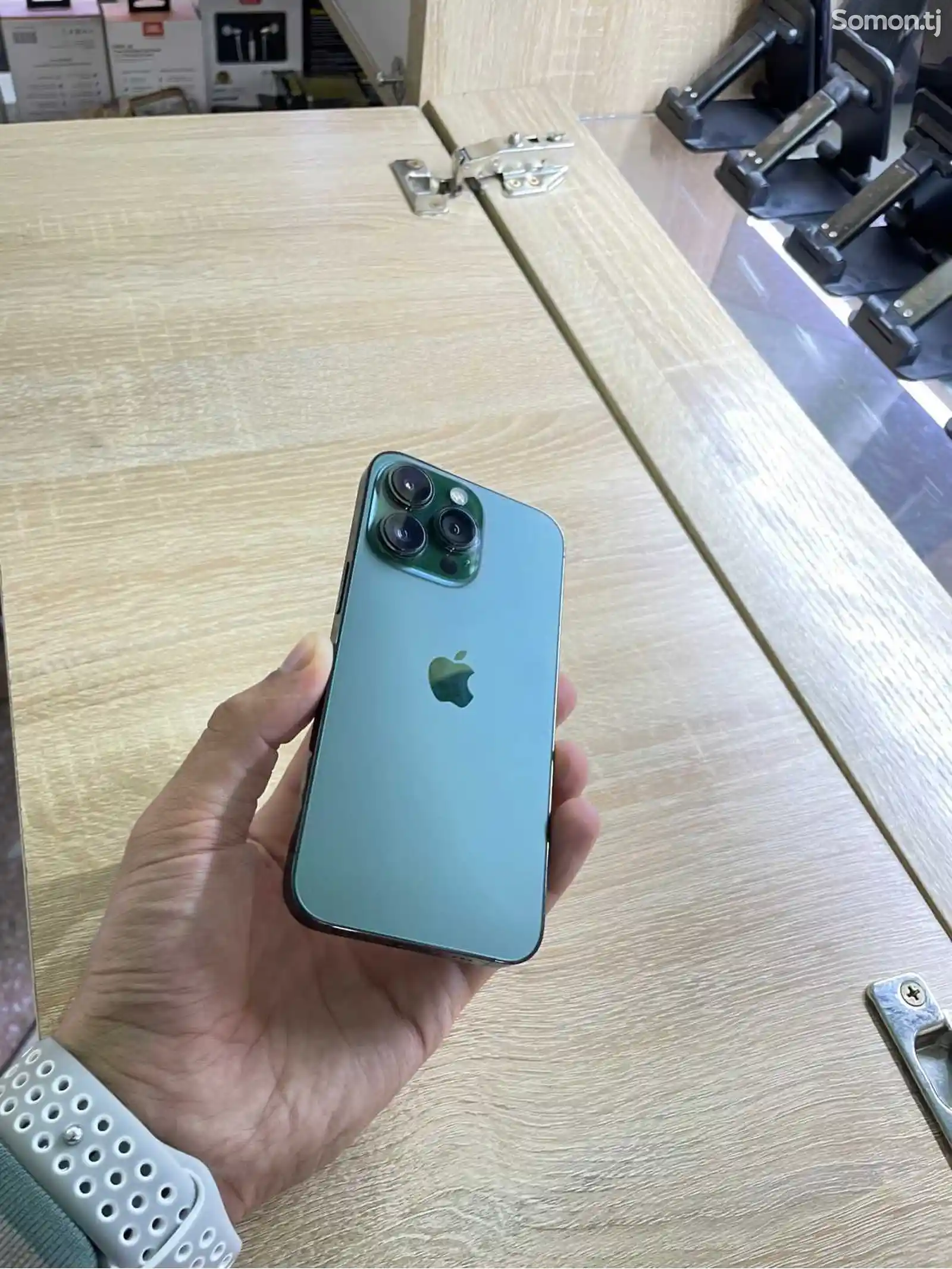 Apple iPhone 13 Pro, 256 gb, Alpine Green-2