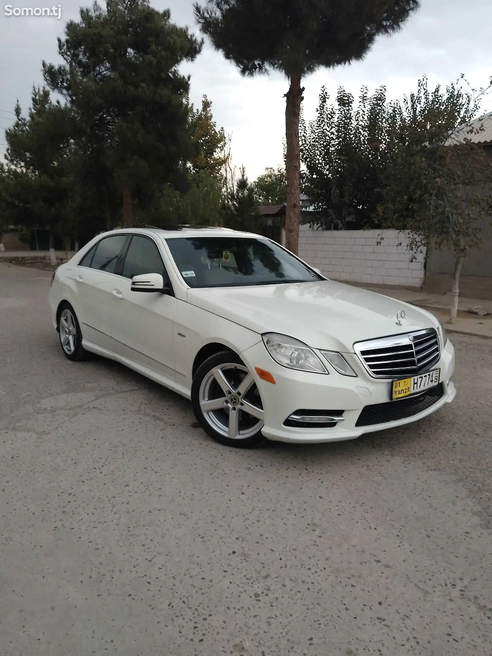 Mercedes-Benz E class, 2012-10