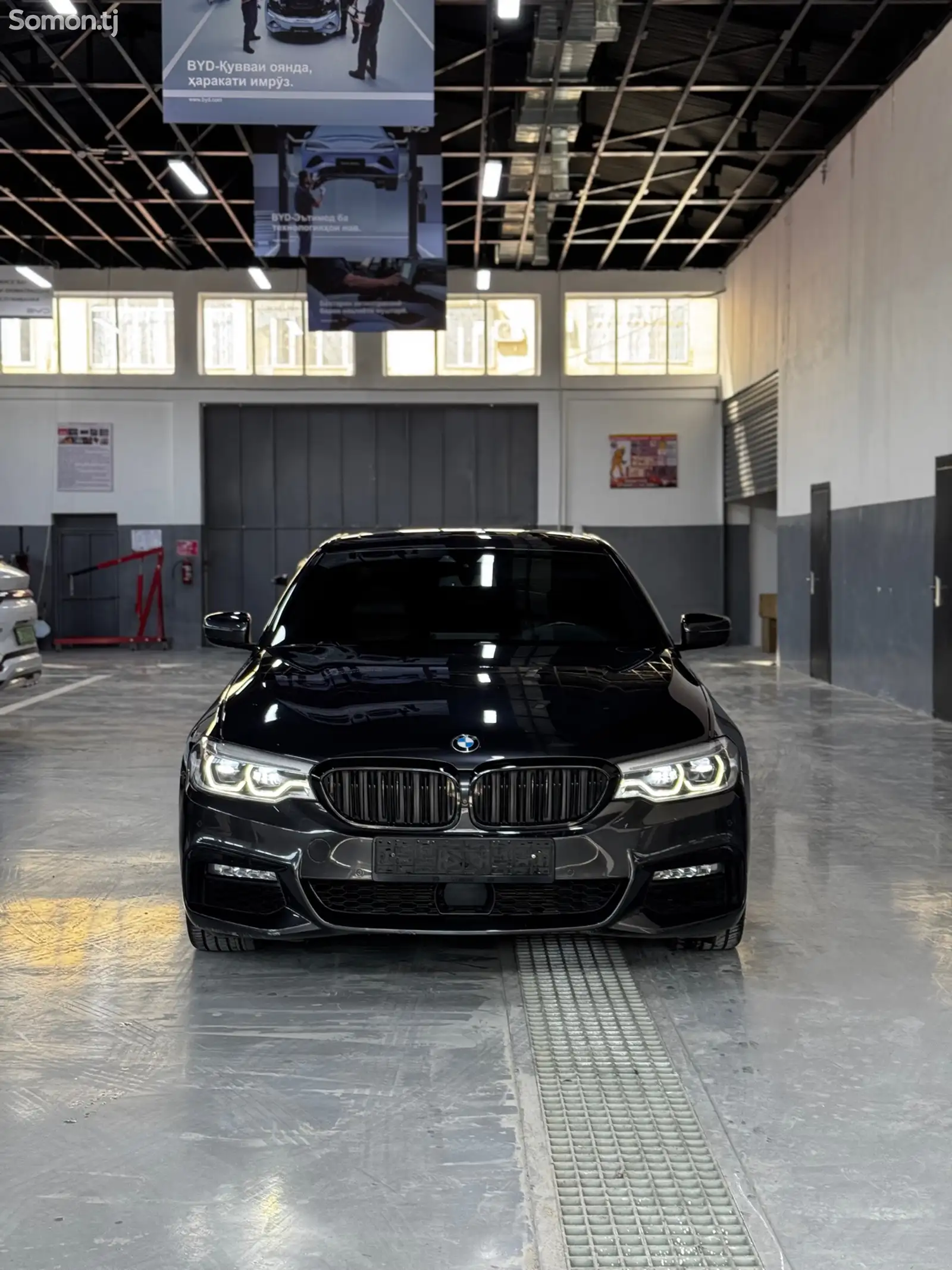 BMW 5 series, 2018-1