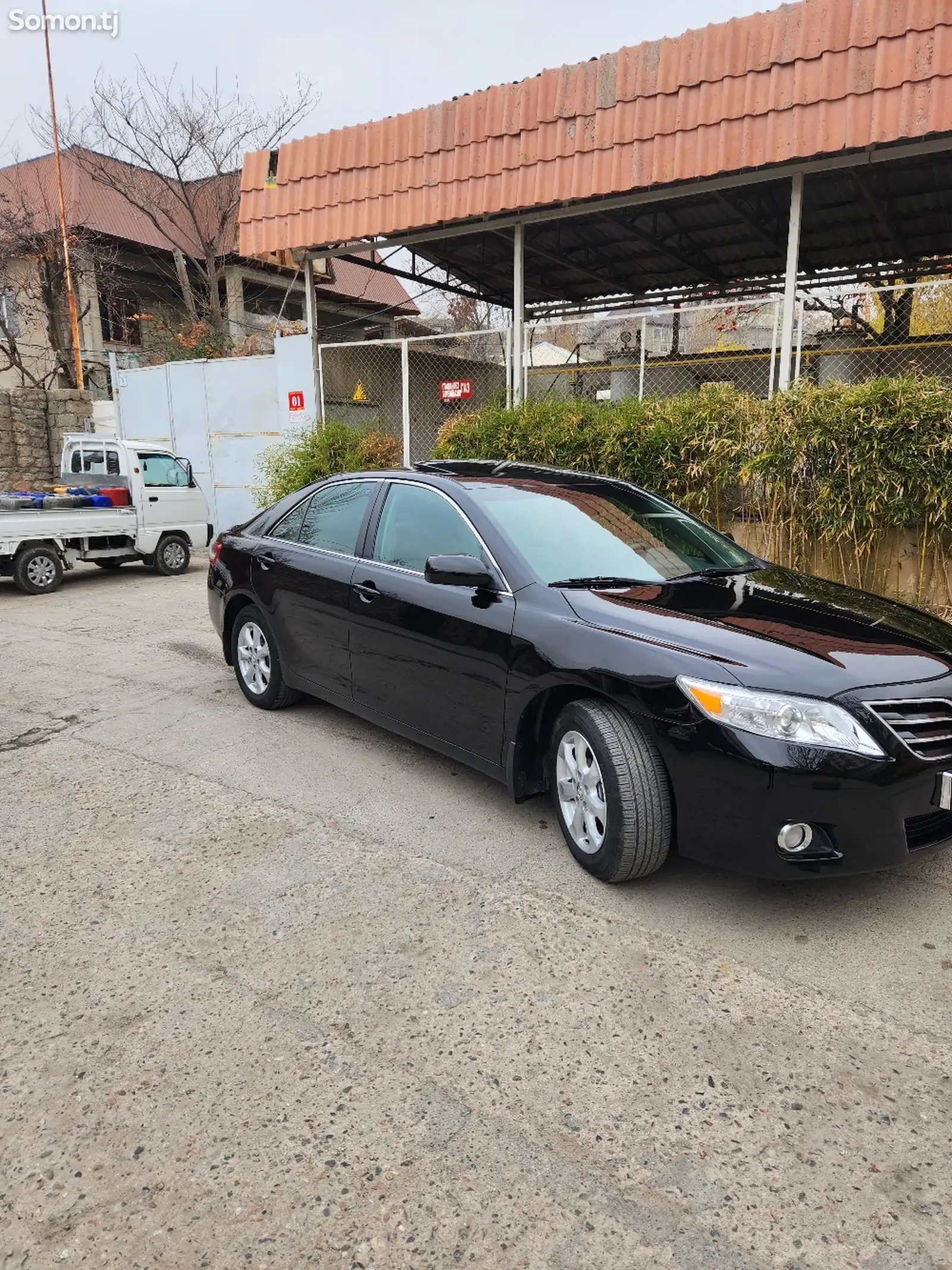 Toyota Camry, 2010-1