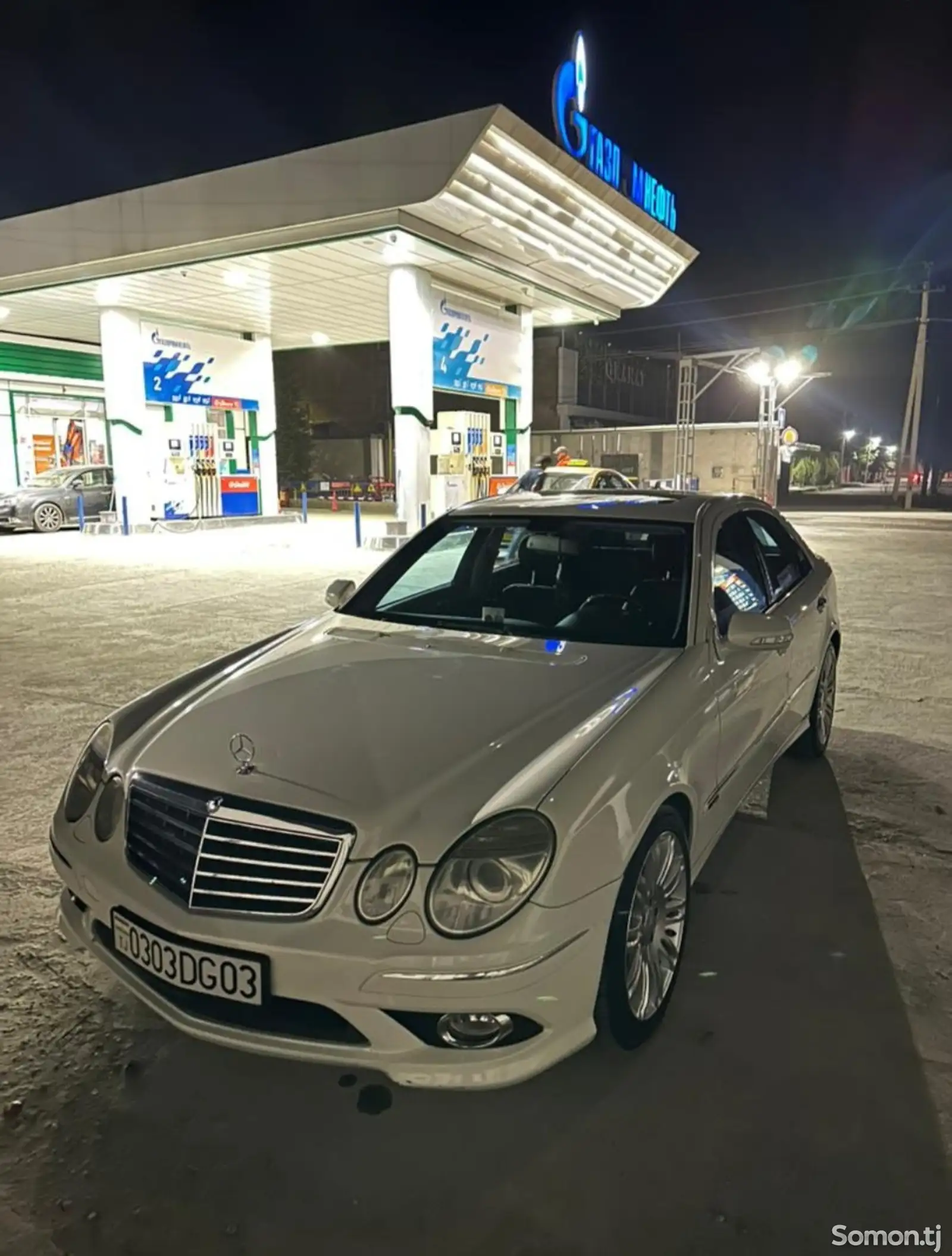 Mercedes-Benz E class, 2009-1