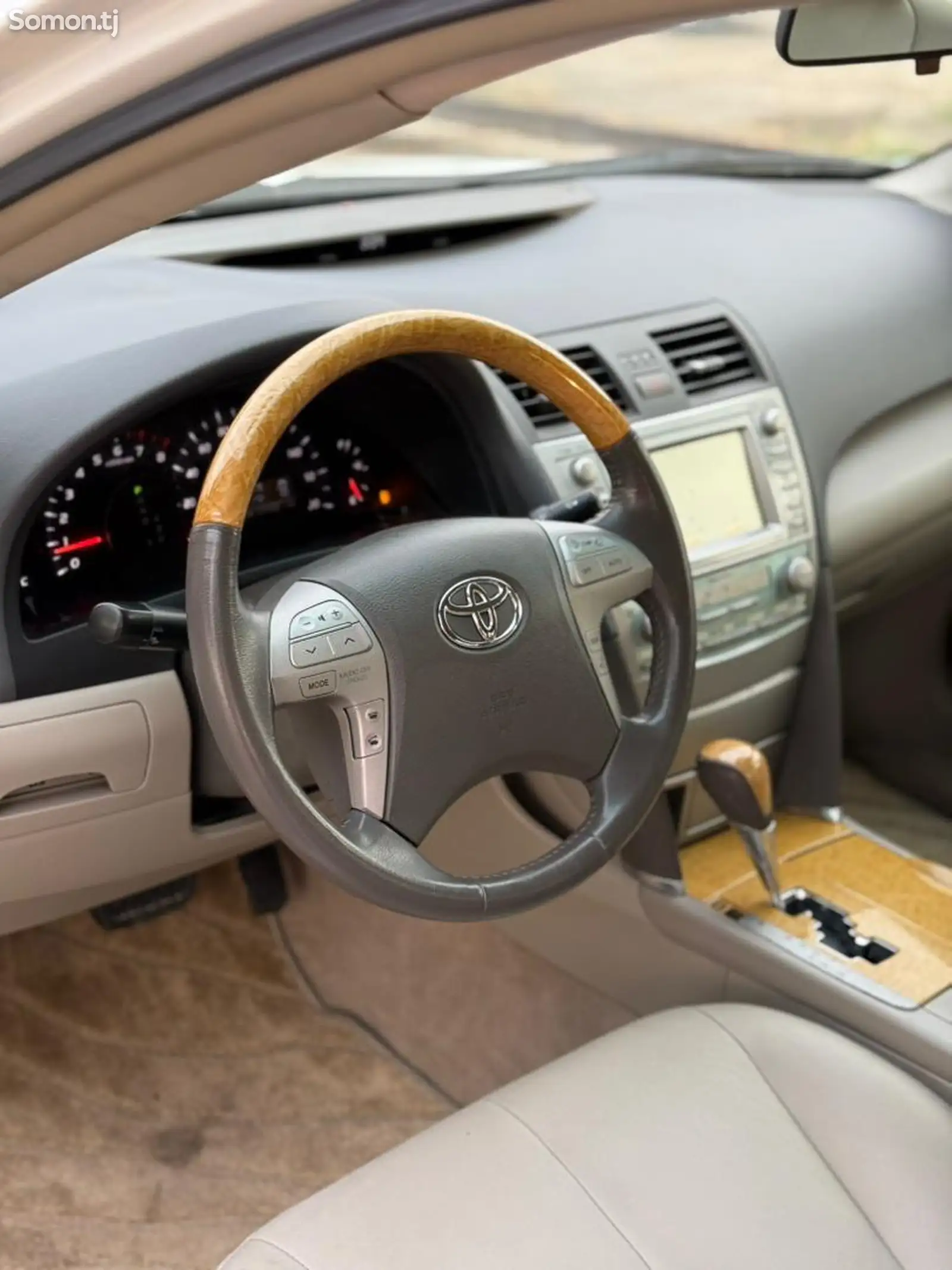 Toyota Camry, 2009-8