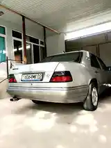 Mercedes-Benz W124, 1993-2