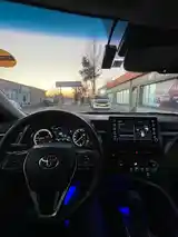 Toyota Camry, 2018-9