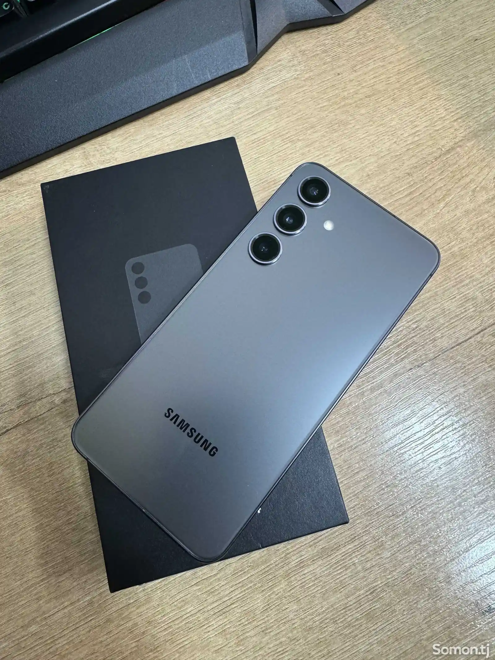 Samsung Galaxy S24 Vietnam-1