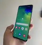 Samsung Galaxy S10-2