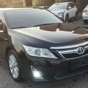 Toyota Camry, 2014