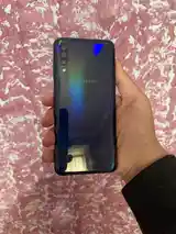 Samsung Galaxy A70-4