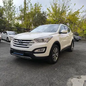 Hyundai Santa Fe, 2013