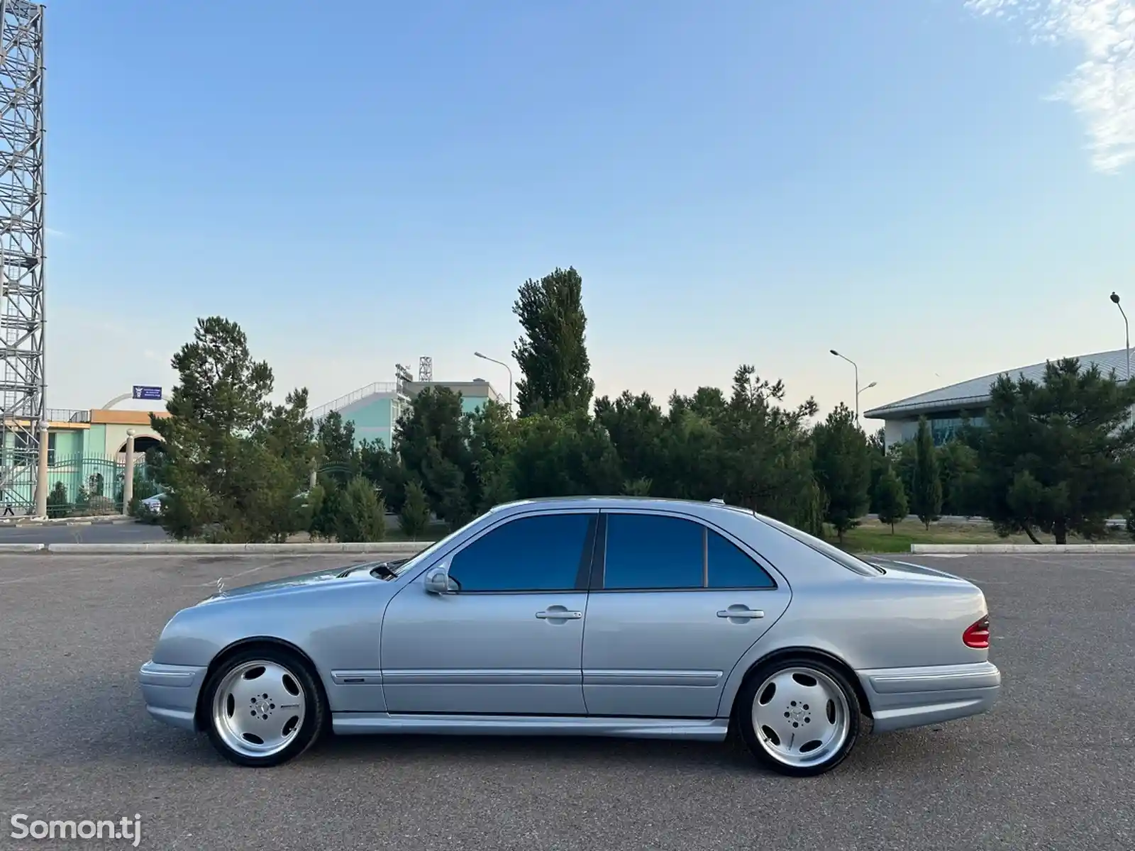 Mercedes-Benz E class, 2001-4