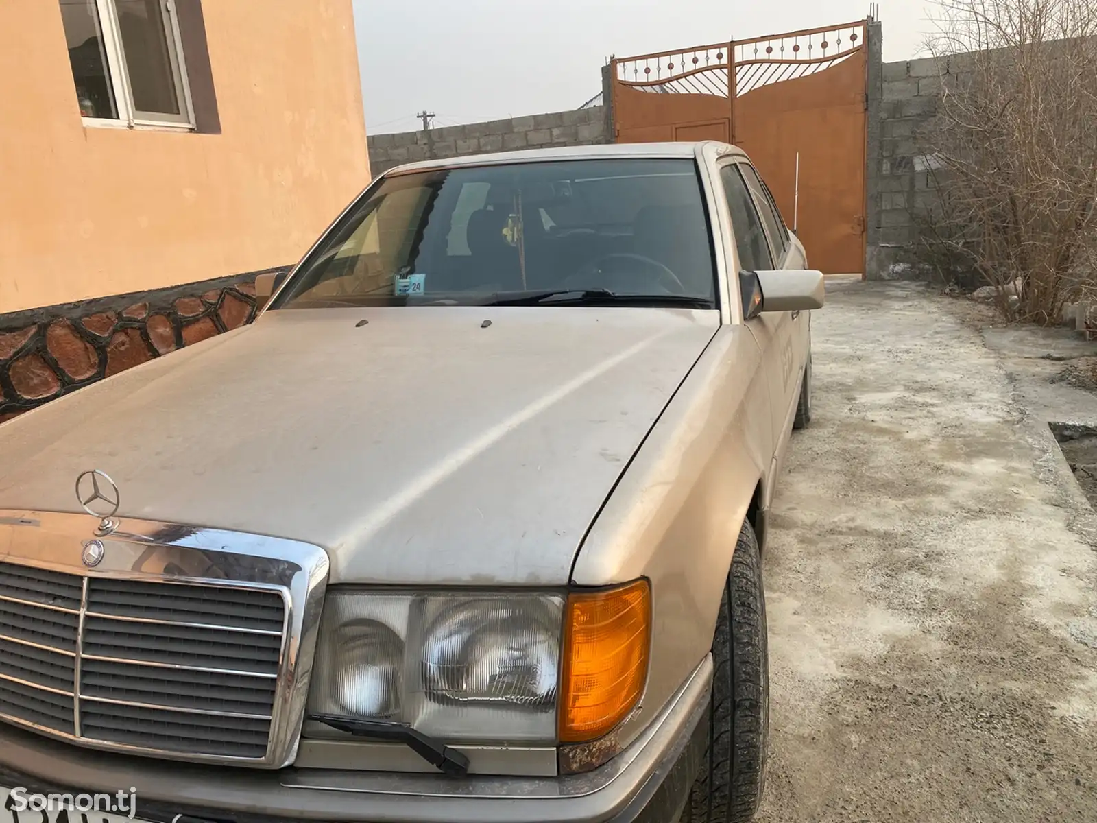 Mercedes-Benz W124, 1993-1