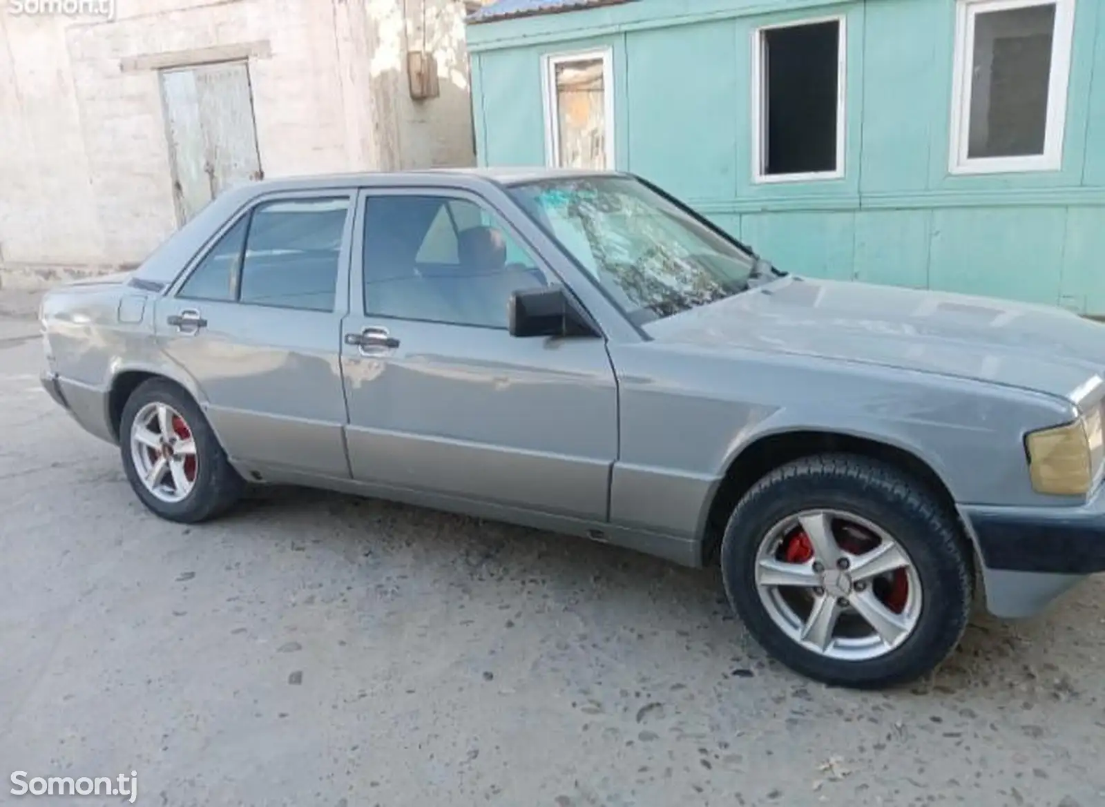 Mercedes-Benz W201, 1991-1