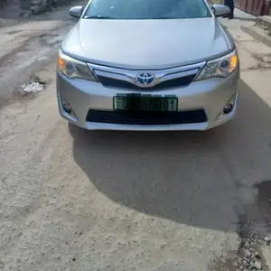 Toyota Camry, 2012