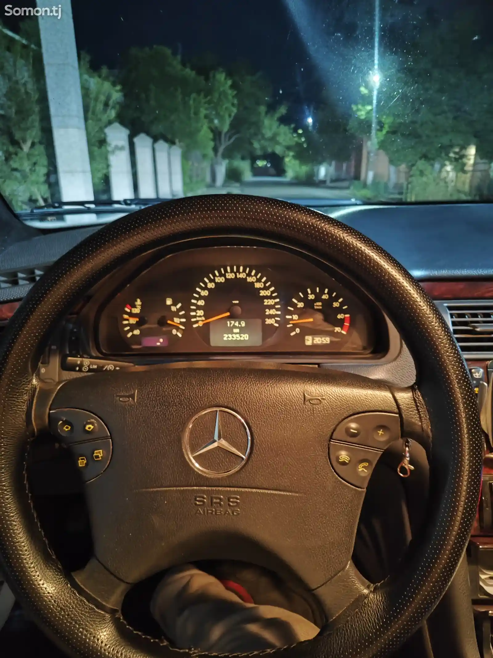 Mercedes-Benz E class, 2000-7