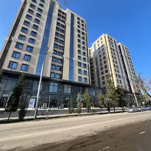 3-комн. квартира, 13 этаж, 114 м², Шохмансур, Бывший Зеленый Базар