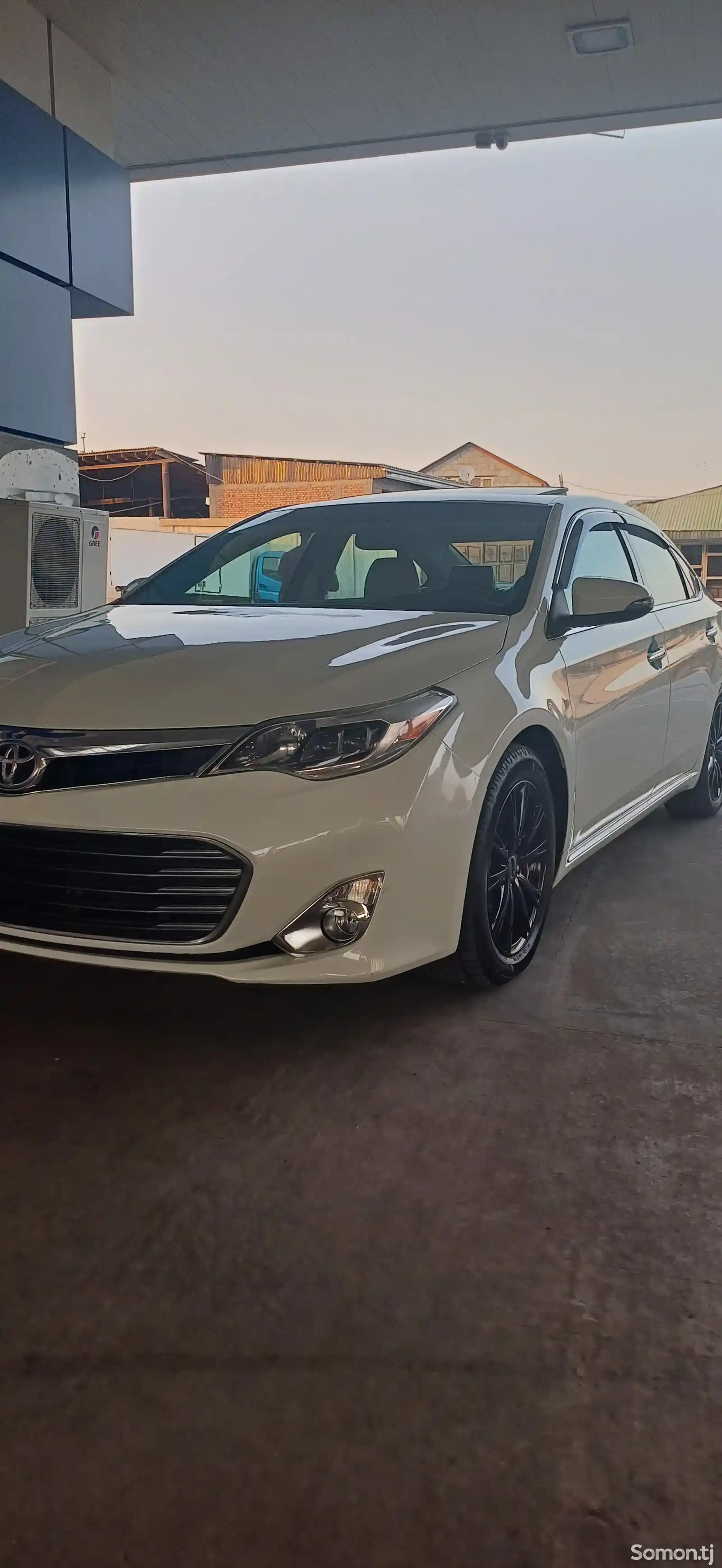 Toyota Avalon, 2016-11