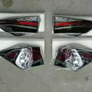 Задние стоп фары для Lexus GS