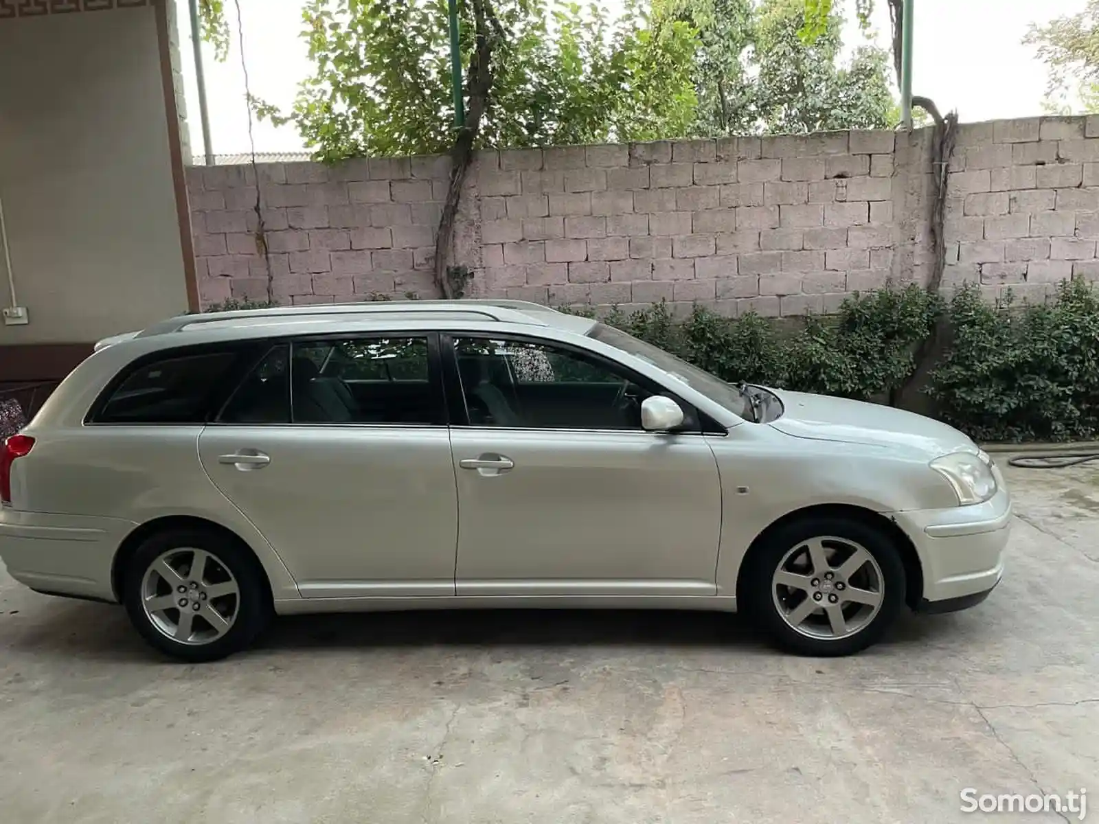 Toyota Avensis, 2004-1