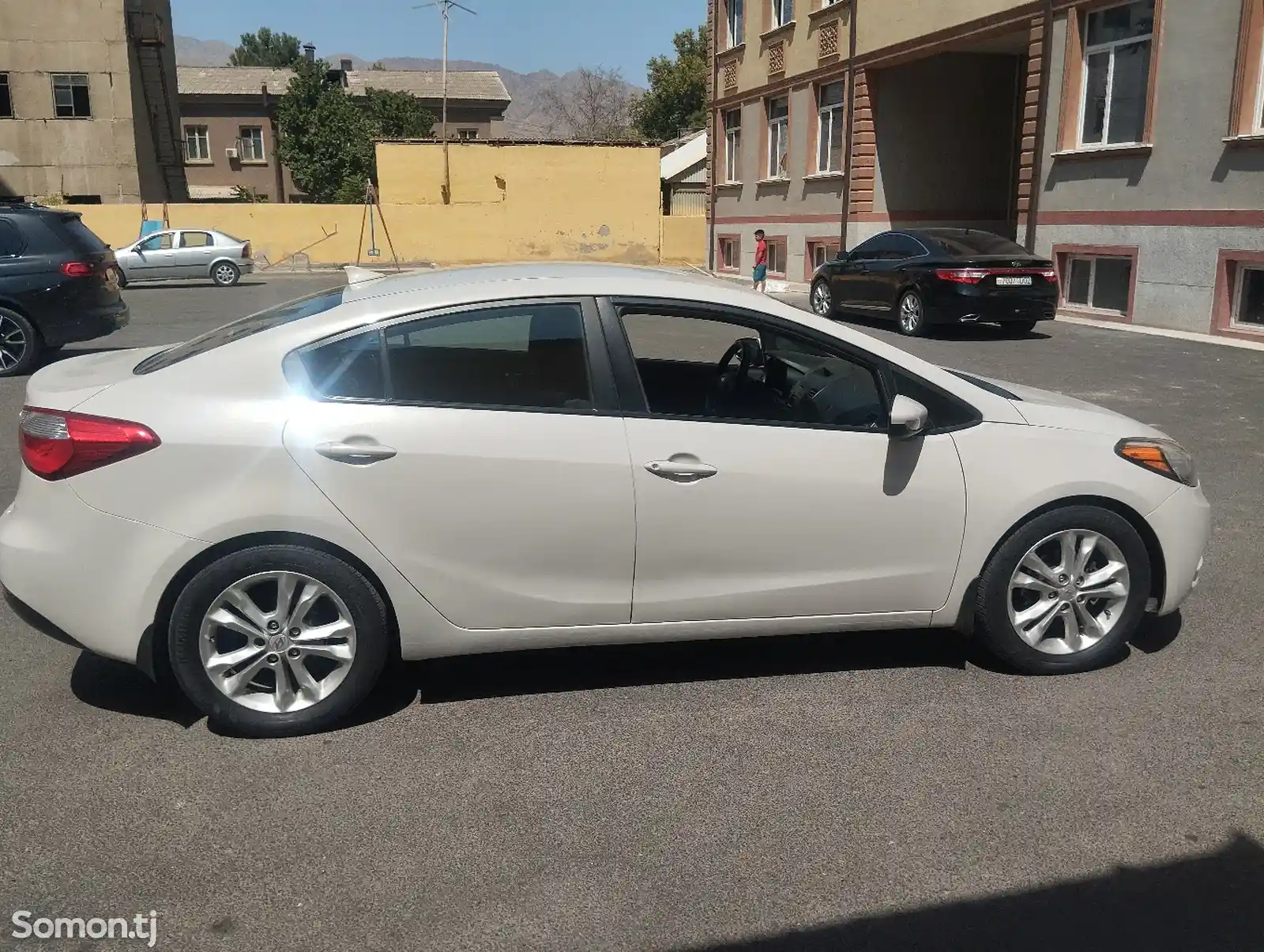 Kia Cerato, 2013-8