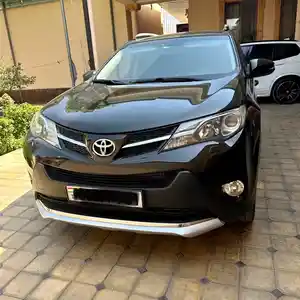 Toyota RAV 4, 2015