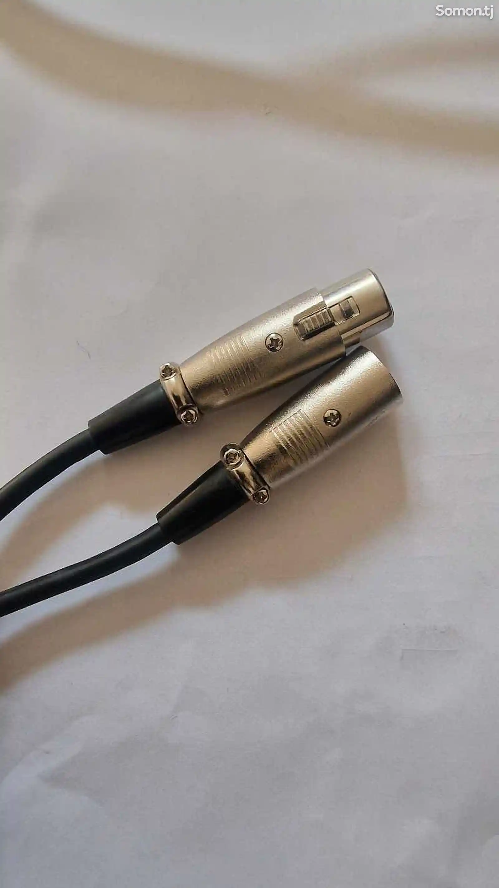 Микрофонный кабель XLR-4