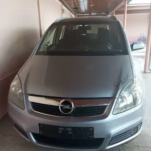 Opel Zafira, 2006