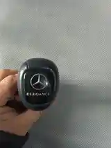 Ручка КПП на Mercedes-Benz-4