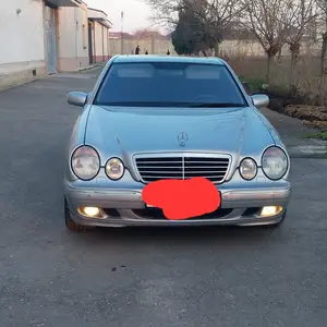 Mercedes-Benz E class, 2002