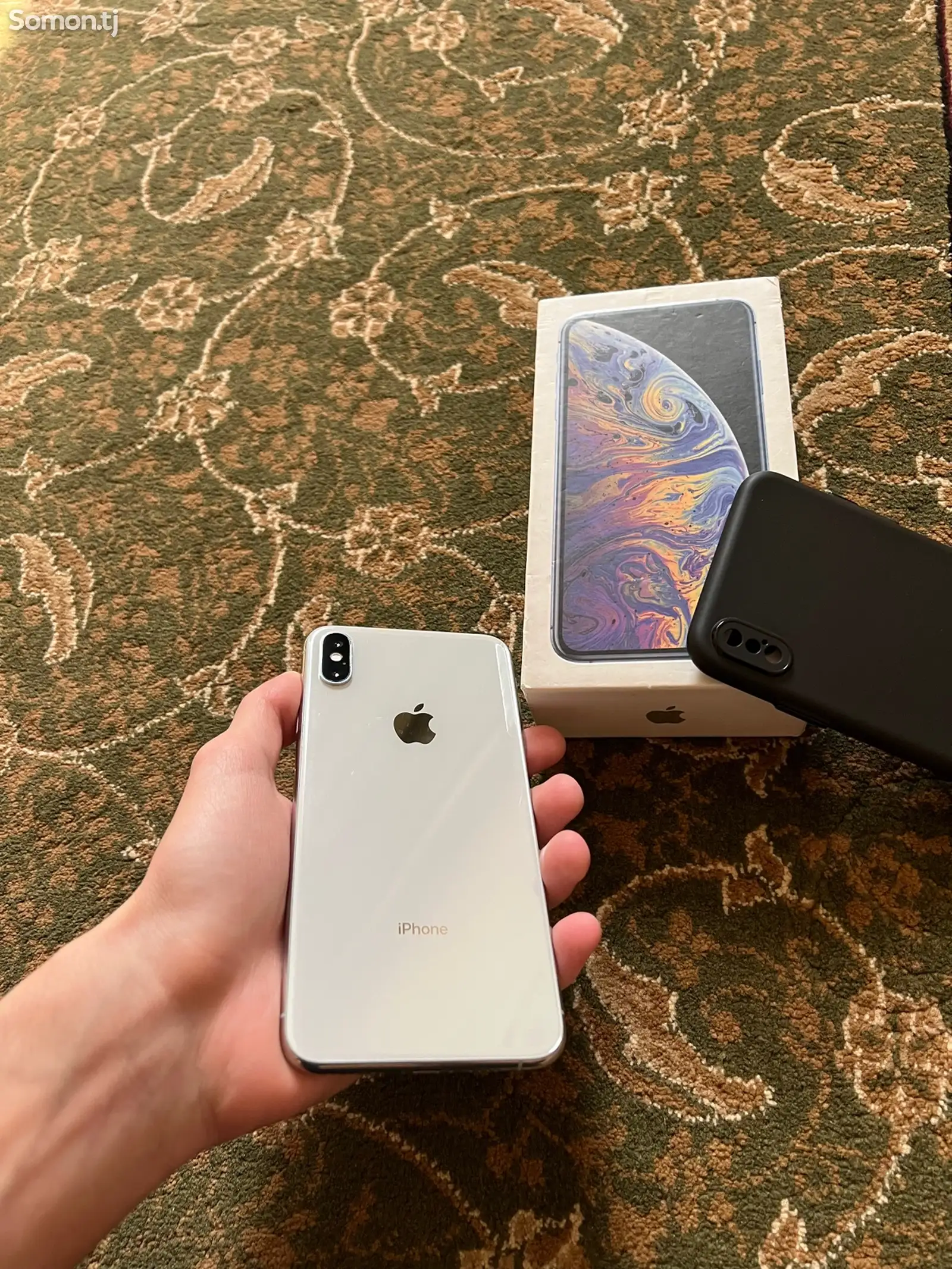 Apple iPhone Xs Max, 64 gb, Silver-1