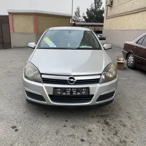 Opel Astra H, 2004