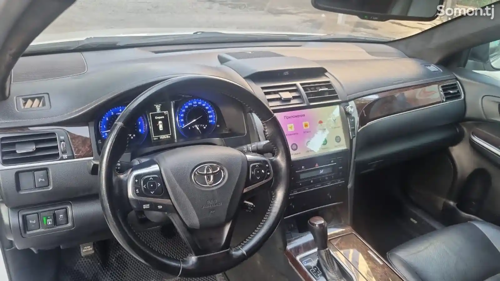 Toyota Camry, 2017-10