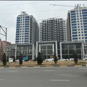 2-комн. квартира, 18 этаж, 81 м², 82 мкр