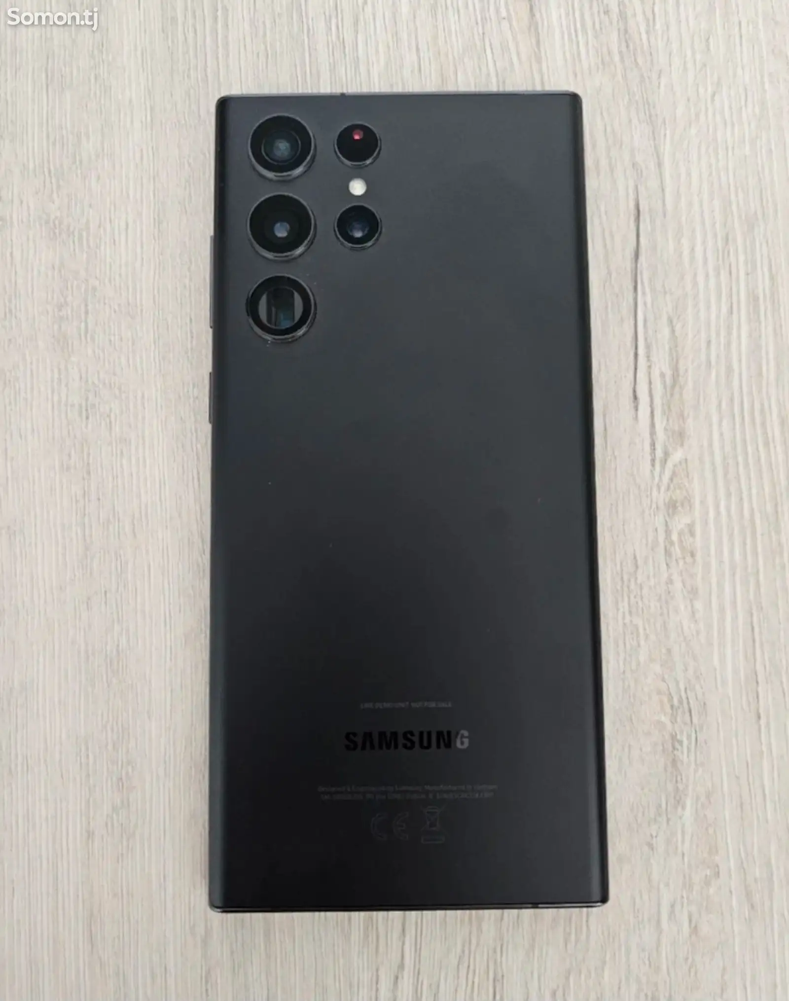 Samsung Galaxy S22 Ultra-1