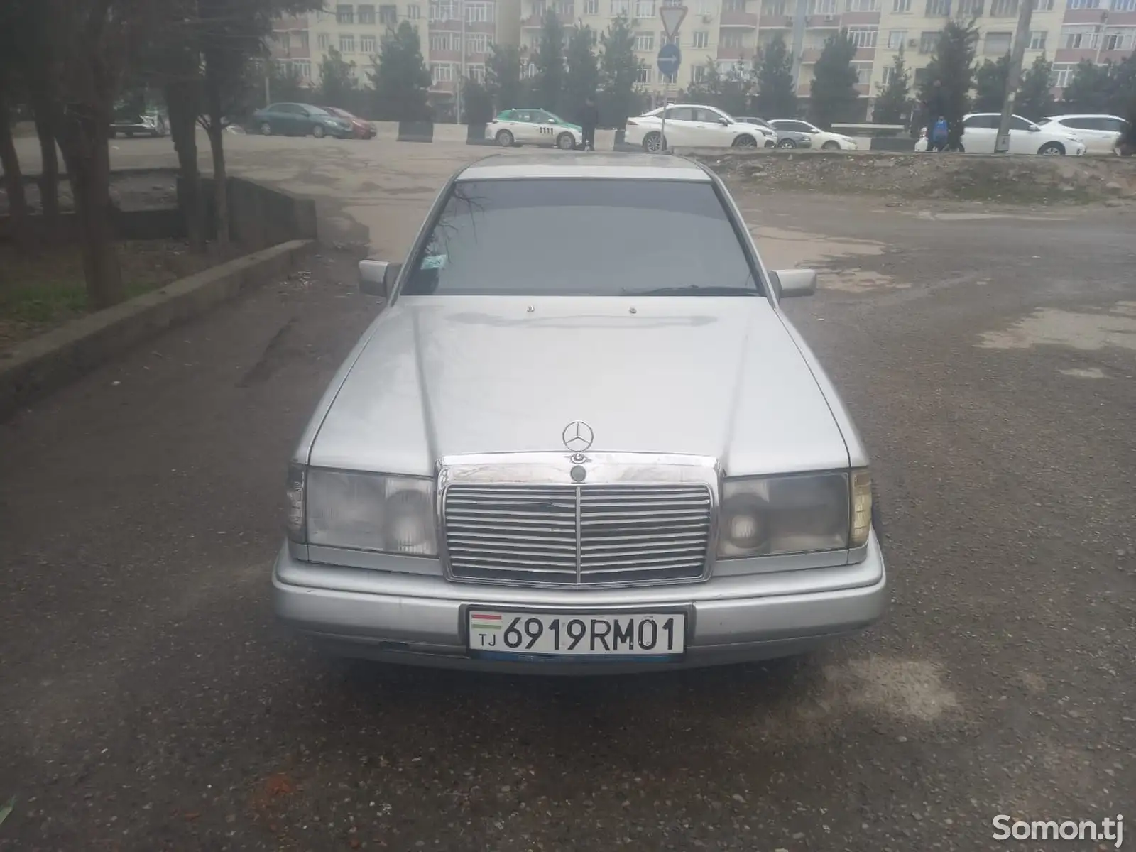 Mercedes-Benz W124, 1989-1