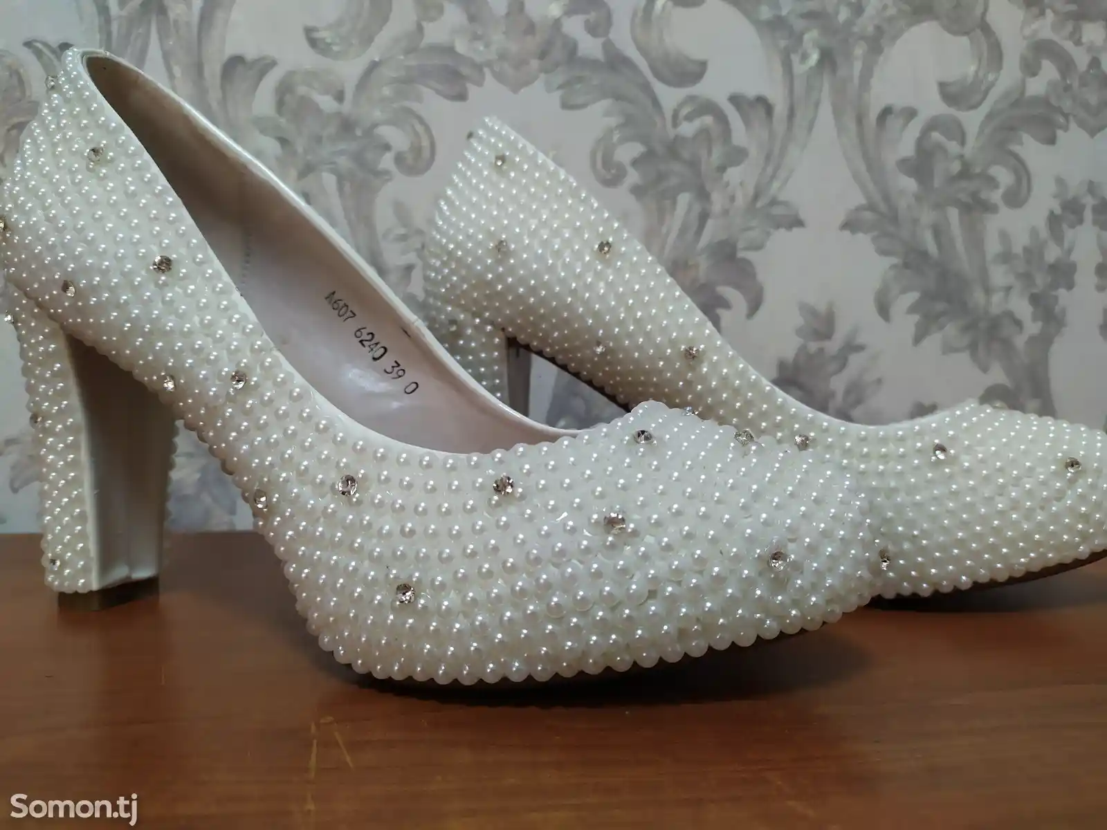 Белые Свадебные туфли с жемчужинами-2