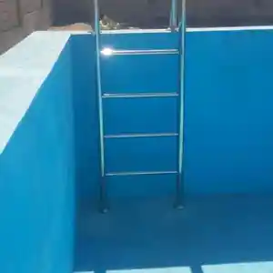 Лестницы для бассейнов на заказ