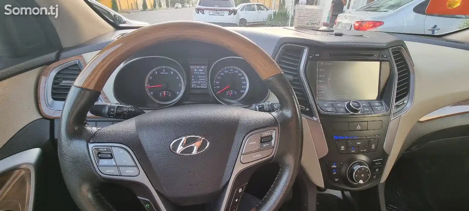 Hyundai Santa Fe, 2013-8
