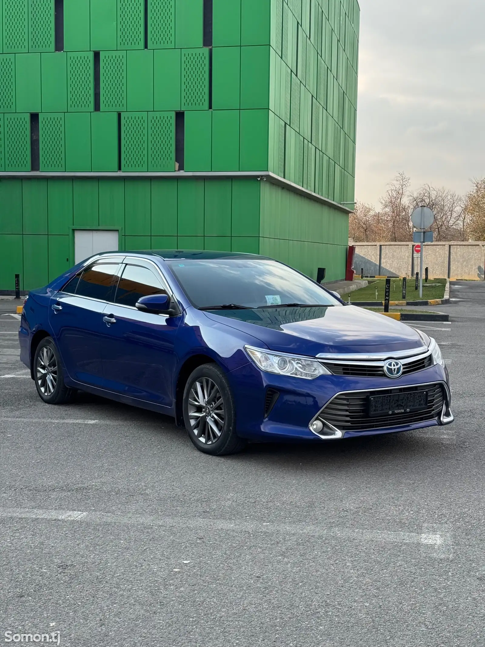 Toyota Camry, 2015-1