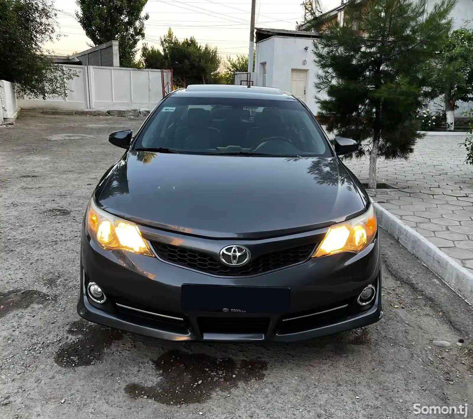 Toyota Camry, 2012-3