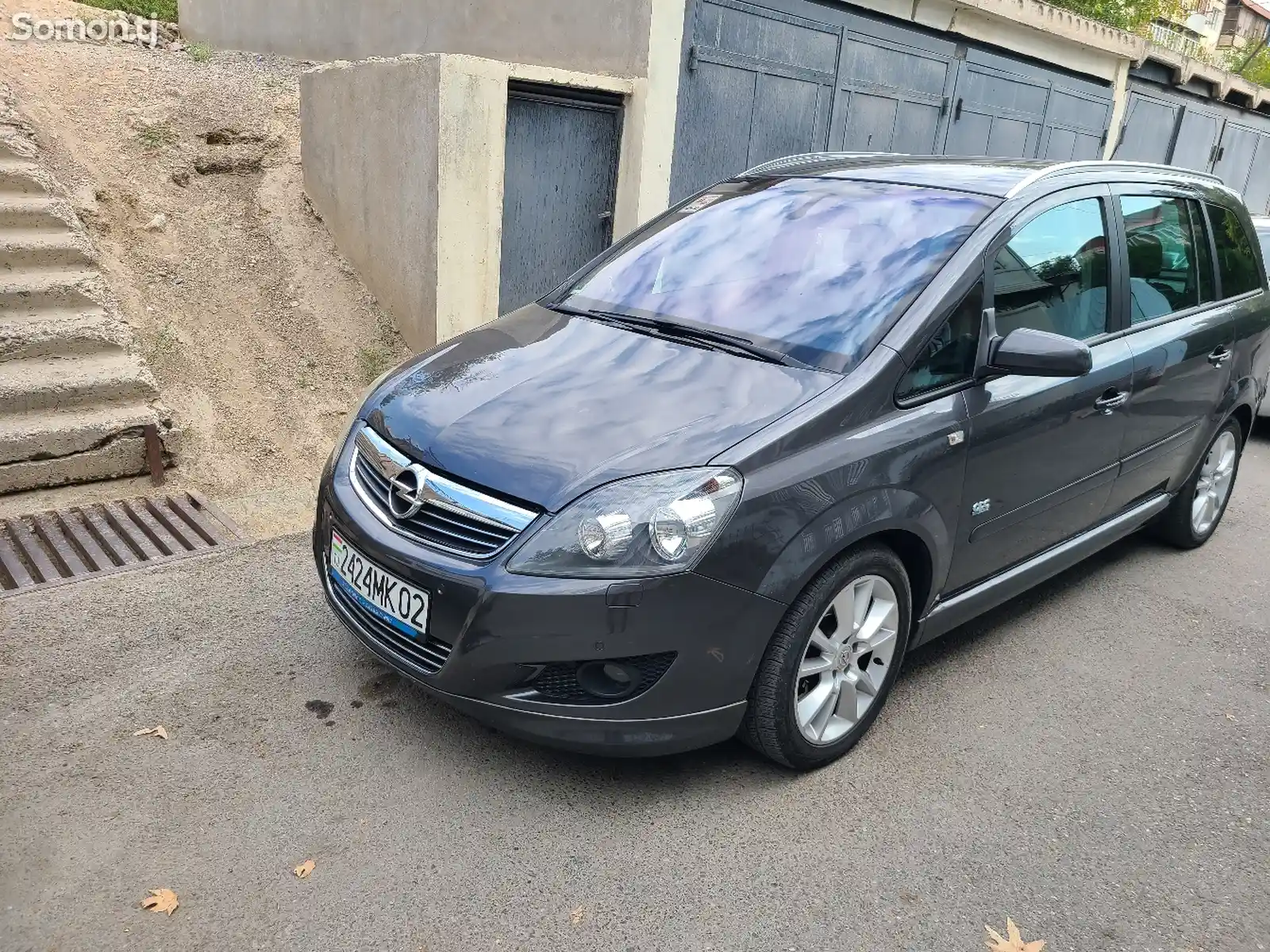 Opel Zafira, 2009-1