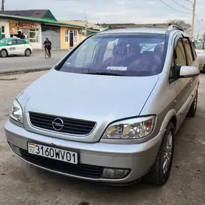 Opel Zafira, 2002