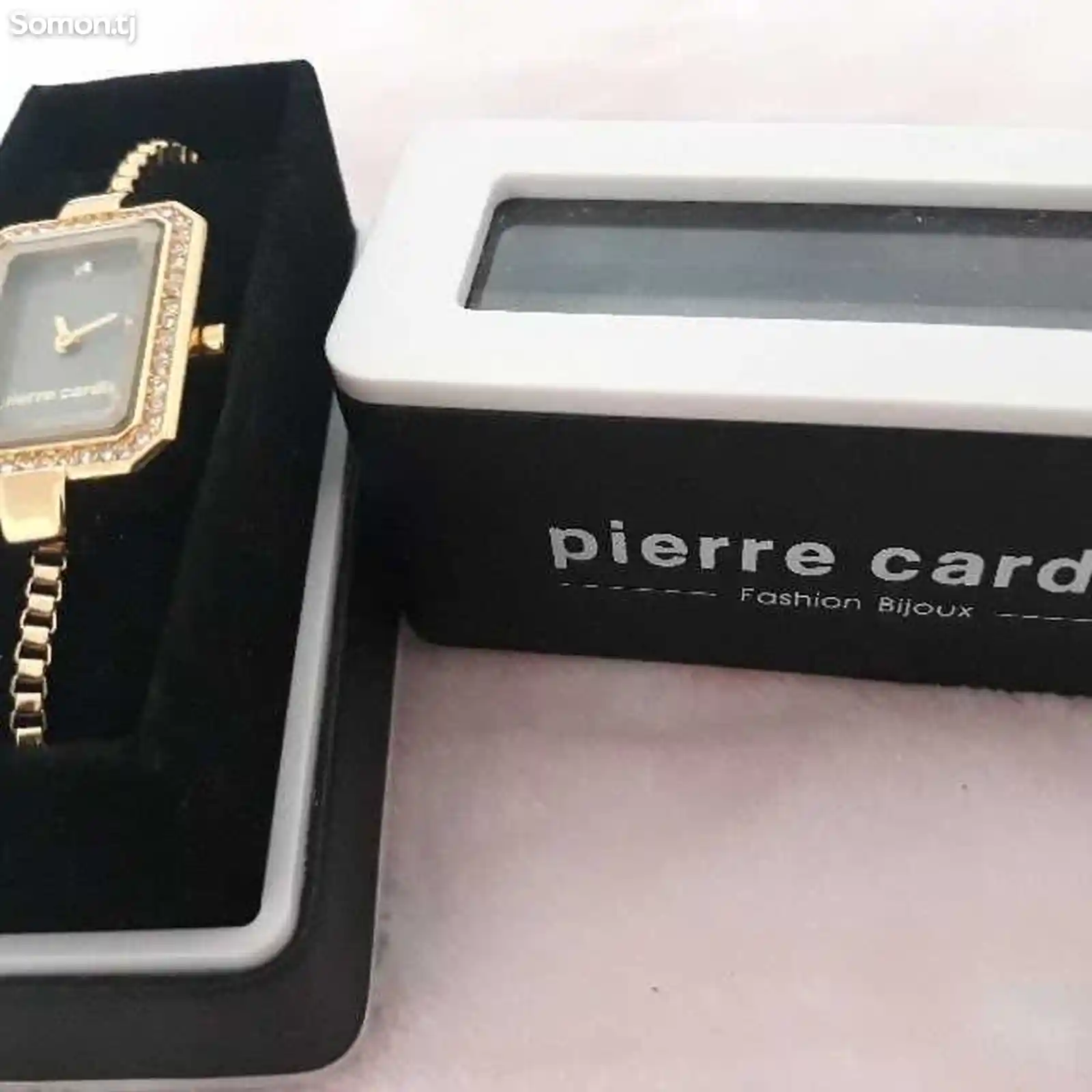 Женские часы Pierre Cardin-1