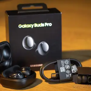 Наушники Samsung Galaxy Buds Pro