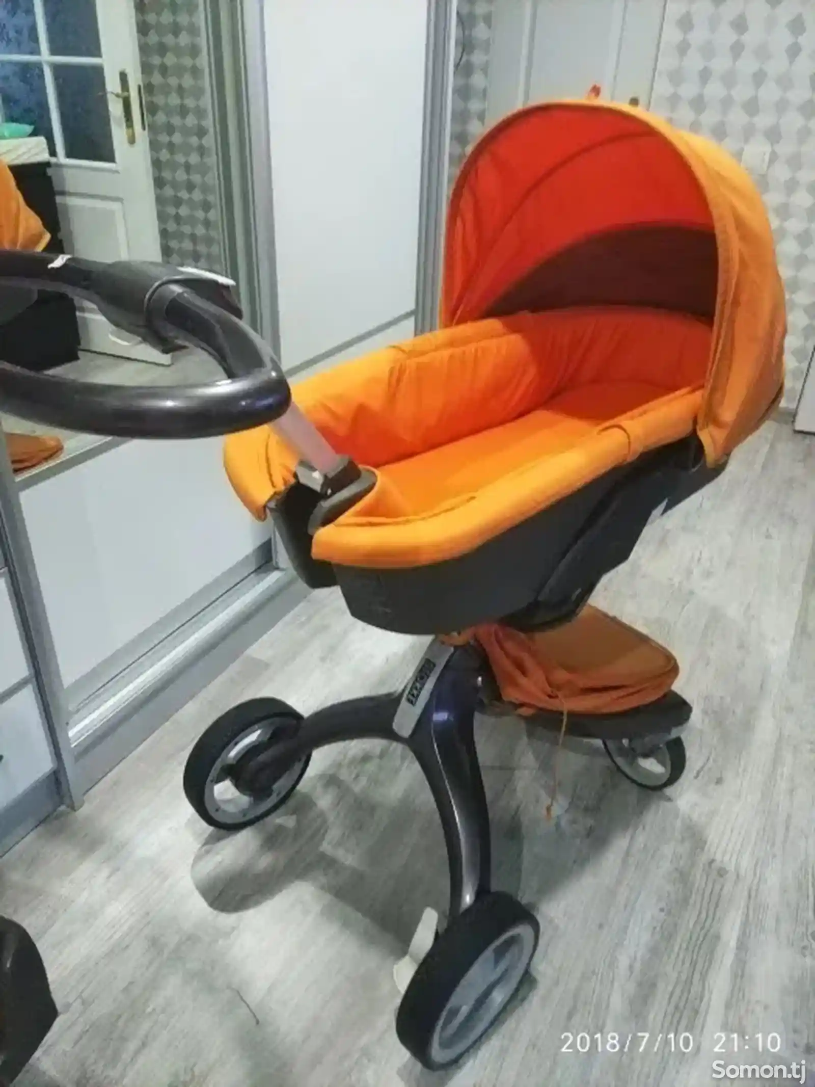 Коляска Stokke Xplory v4 2в1-2