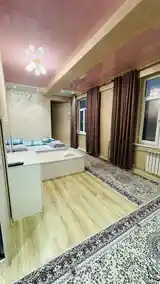 3-комн. квартира, 12 этаж, 112 м², Дом печать-5