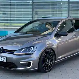 Volkswagen Golf, 2016