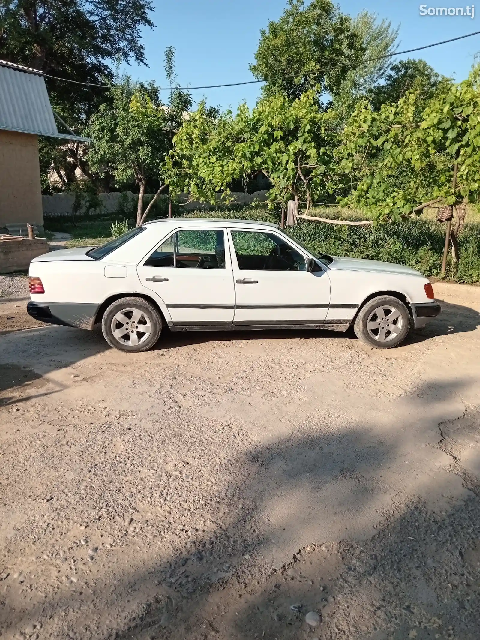 Mercedes-Benz W124, 1993-4