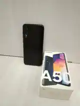 Samsung Galaxy A50-2